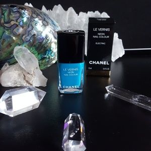 **FINAL PRICE DROP** CHANEL NEON ELECTRIC